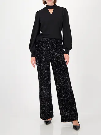 MONARI | Produktname: Camiseta de manga larga
Marke: MONARI
Farbe: negro
Kategorien: Moda, Mujer
Ärmellänge: Manga larga
Material: Jersey, Poliéster / Poliamida, Viscosa, Elástico
Kragenform: Cuello alto
Musterung: Liso
Passform (Oberbekleidung): Regular
Stil |